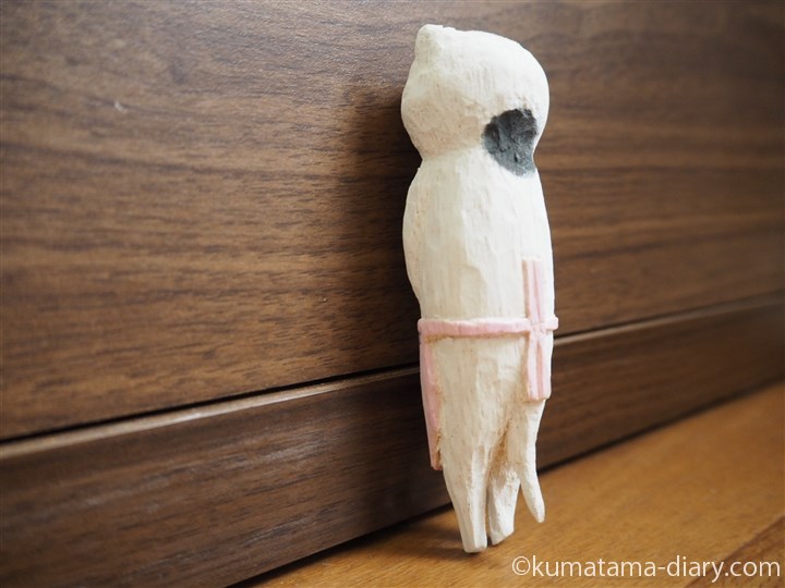 木彫りの猫村さん横