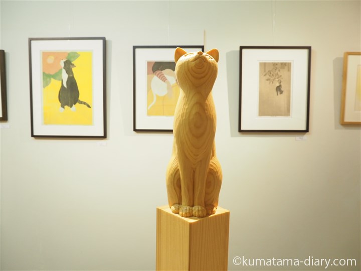 程川諭さんの木彫り猫