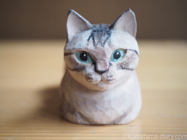 シャムトラ木彫り猫