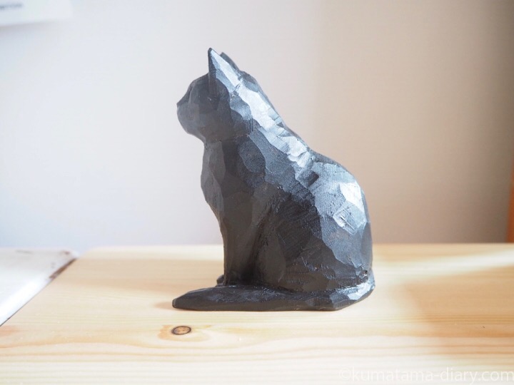 黒猫木彫り猫左