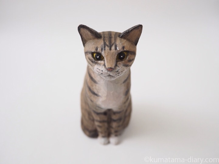 キジトラ白猫木彫り猫