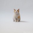 茶トラ白猫木彫り猫