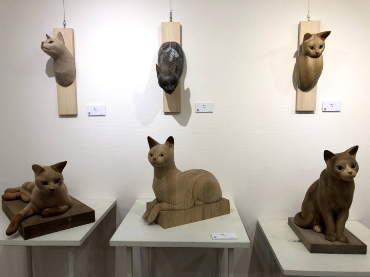 島田紘一呂さんの木彫り猫