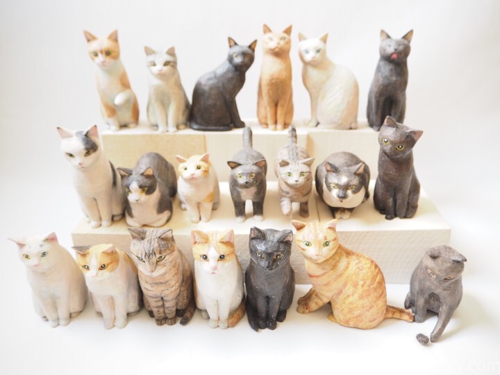 木彫り猫たち