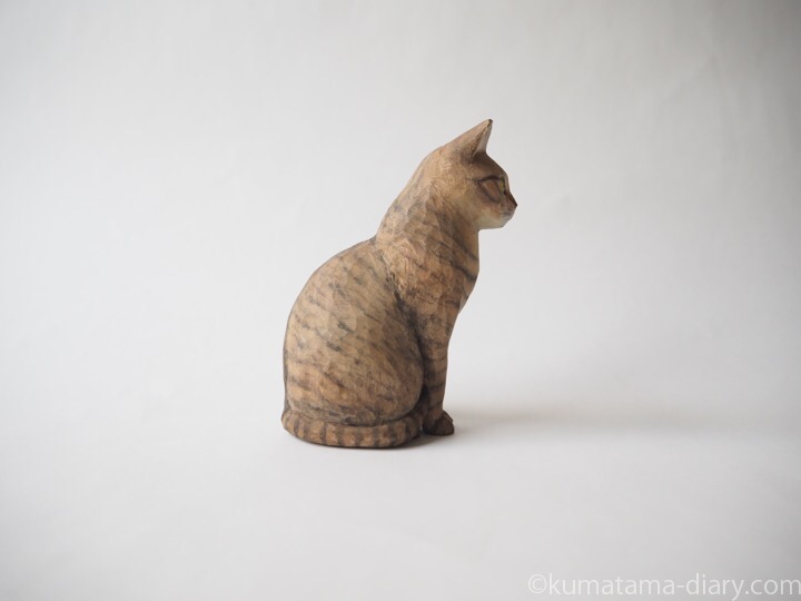 キジトラ猫さん木彫り猫右