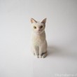 白猫さん木彫り猫