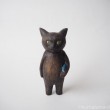 黒猫の木彫り猫