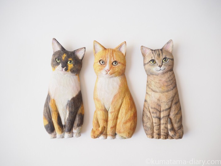 3匹の木彫り猫マグネット