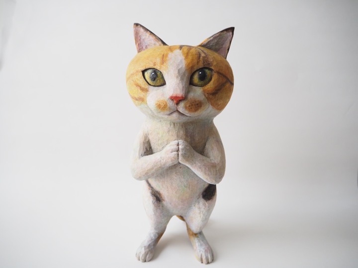 三毛猫木彫り猫タミィ