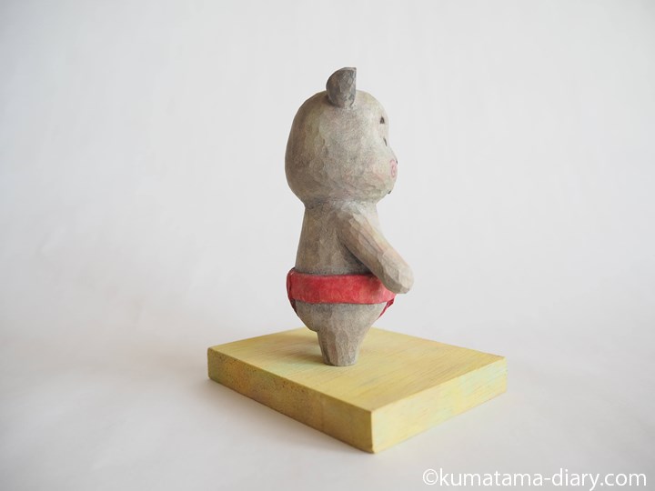 木彫りカバお相撲さん