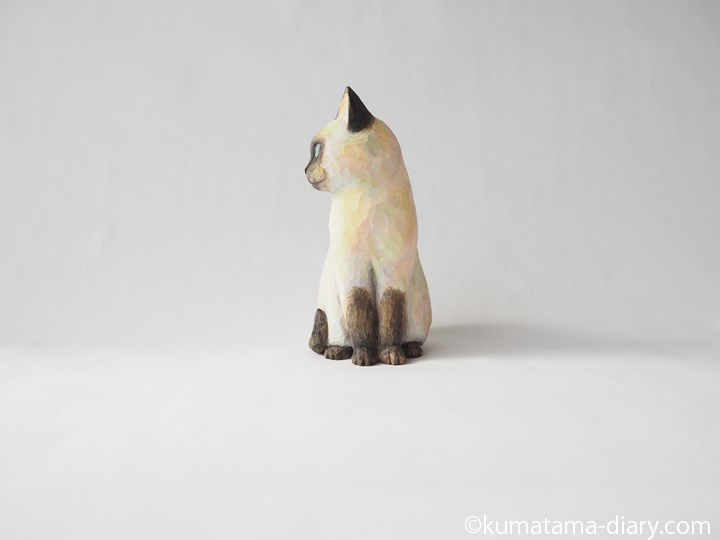 シャム猫さん木彫り猫