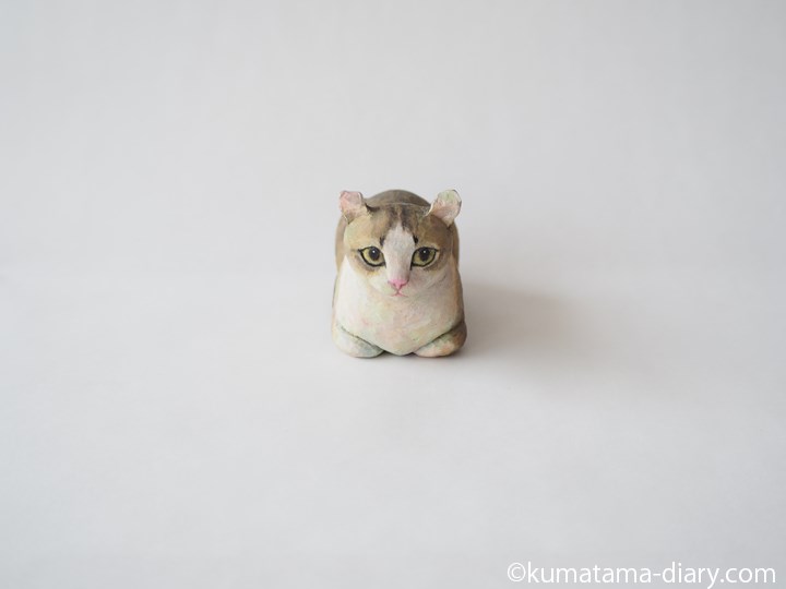 キンカロー木彫り猫
