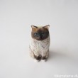 長毛猫さん木彫り猫