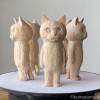 作成中木彫り猫
