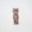 足長マンチカンさん木彫り猫