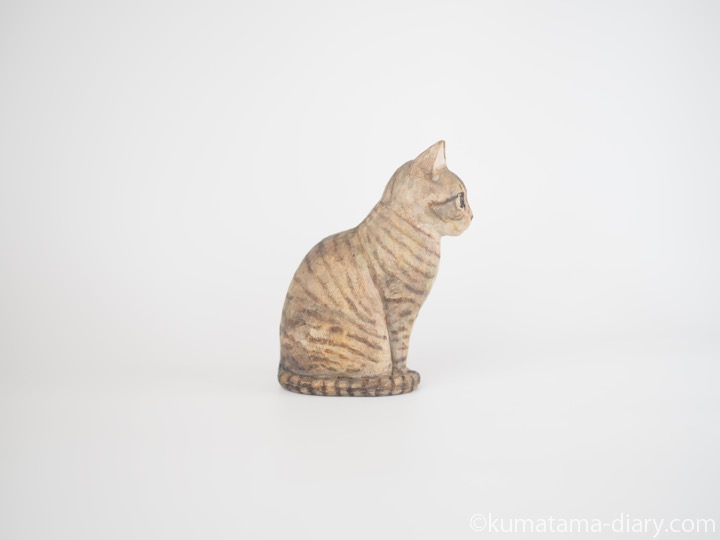 キジトラ猫さん木彫り猫右