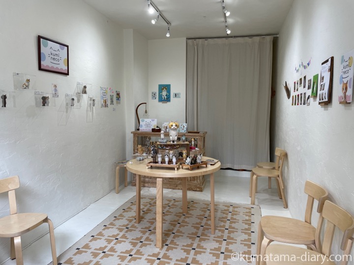 kumineco個展gururi