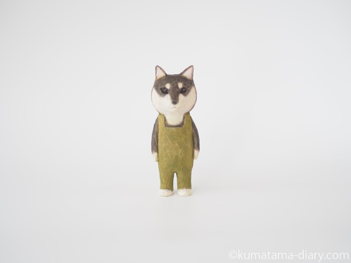黒柴犬さん木彫り