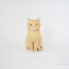茶トラ猫さん木彫り猫