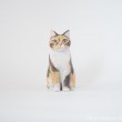 三毛猫さん木彫り猫