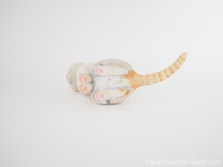 スコティッシュさん木彫り猫