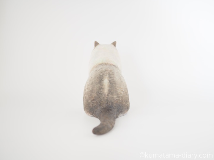 ラグドールさん木彫り猫