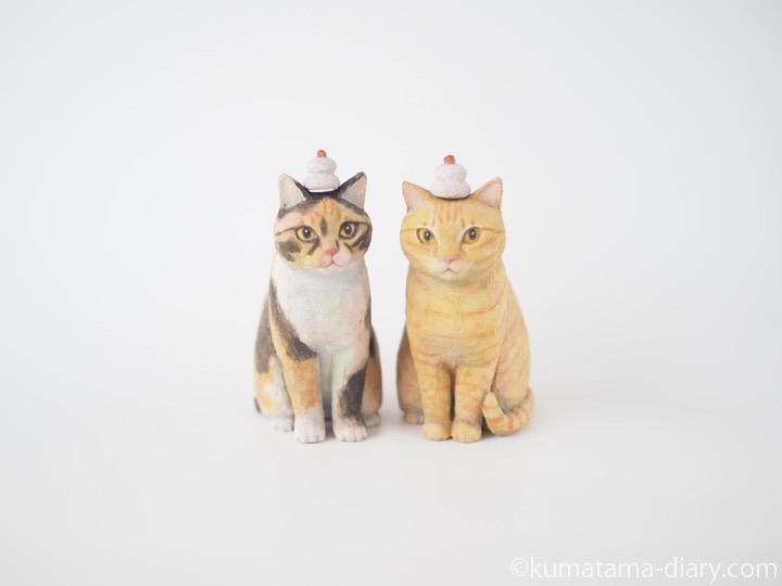 木彫り猫鏡餅